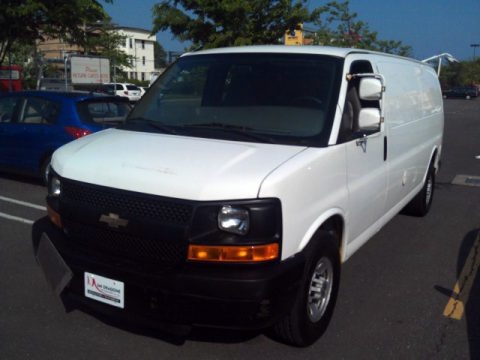 Summit White 2008 Chevrolet Express 3500 Cargo Van