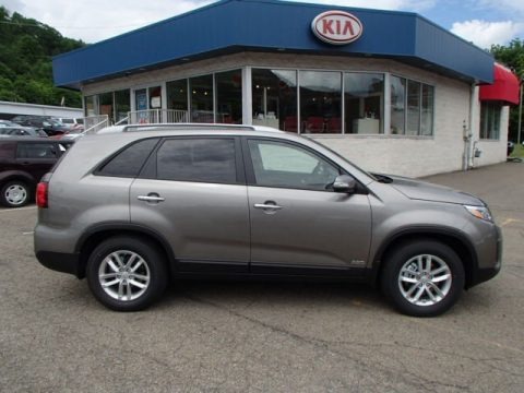 Titanium Silver 2014 Kia Sorento LX V6 AWD Titanium Silver 2014 Kia Sorento LX V6 AWD