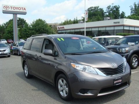 Predawn Gray Mica 2011 Toyota Sienna LE